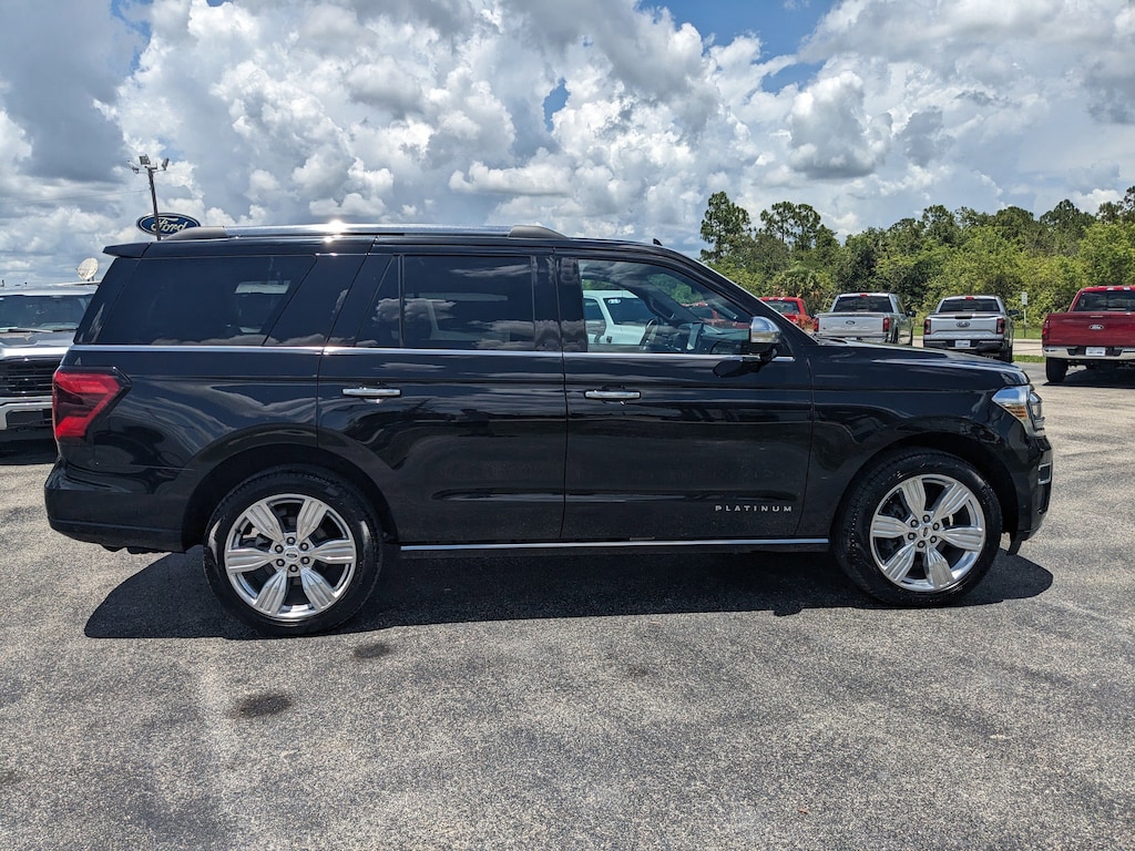 Used 2024 Ford Expedition Platinum SUV