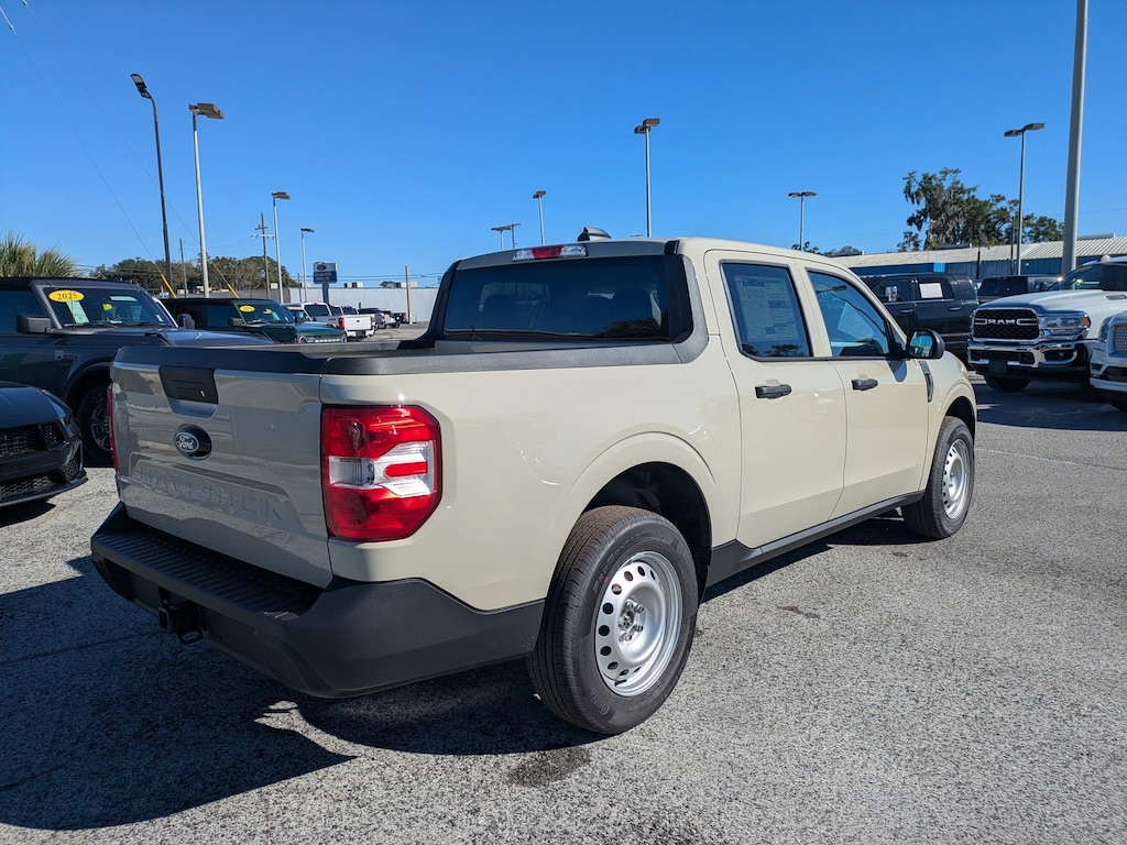 New 2025 Ford Maverick XL Truck SuperCrew