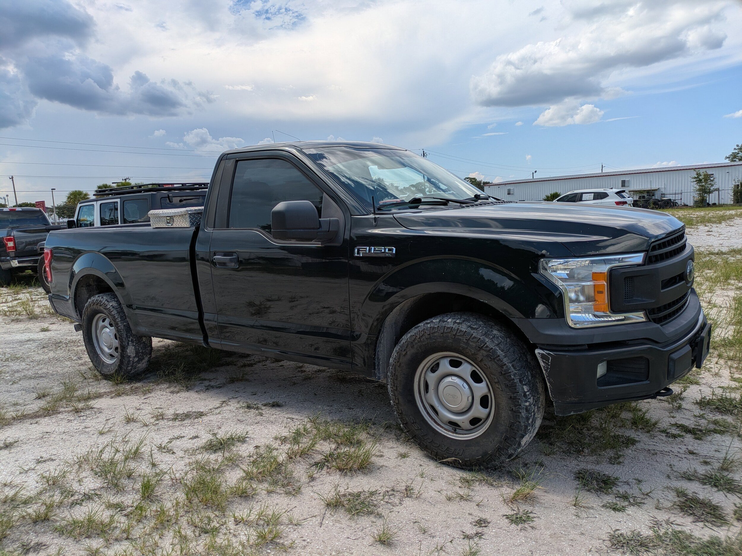 2018 Ford F-150 XL photo 2