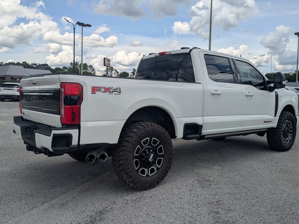 Used 2025 Ford F-350 Platinum Truck Crew Cab