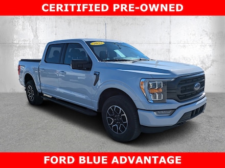 2022 Ford F-150 XLT Truck SuperCrew Cab