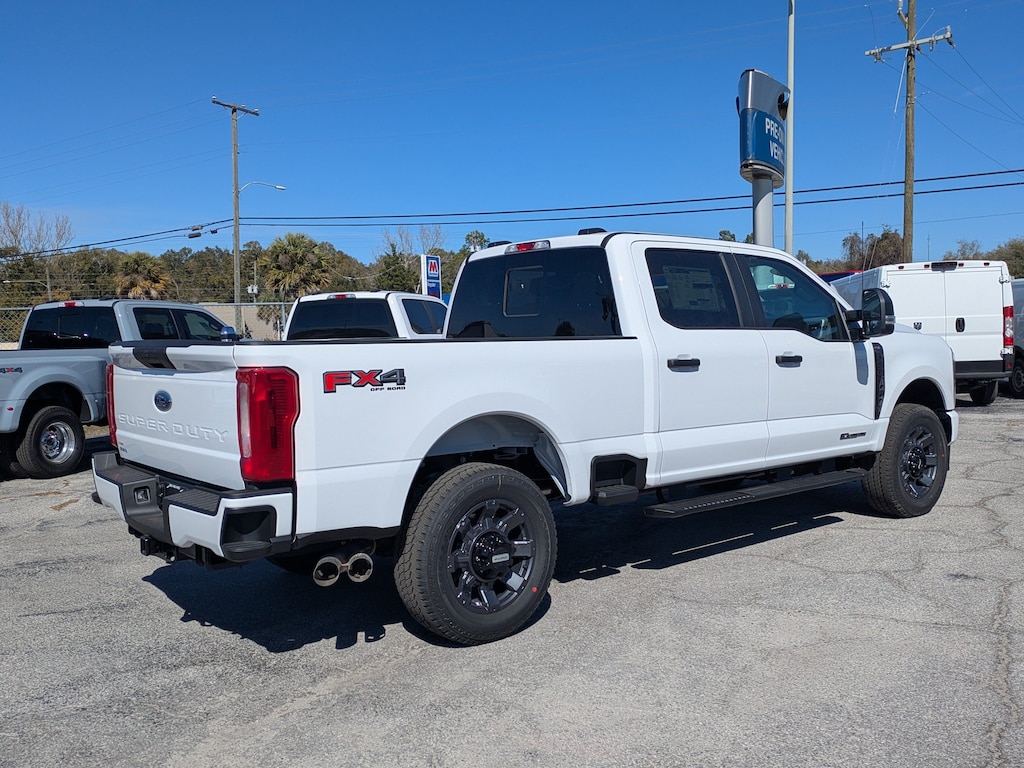 New 2026 Ford Super ,,Duty F-250 SRW Truck Crew Cab