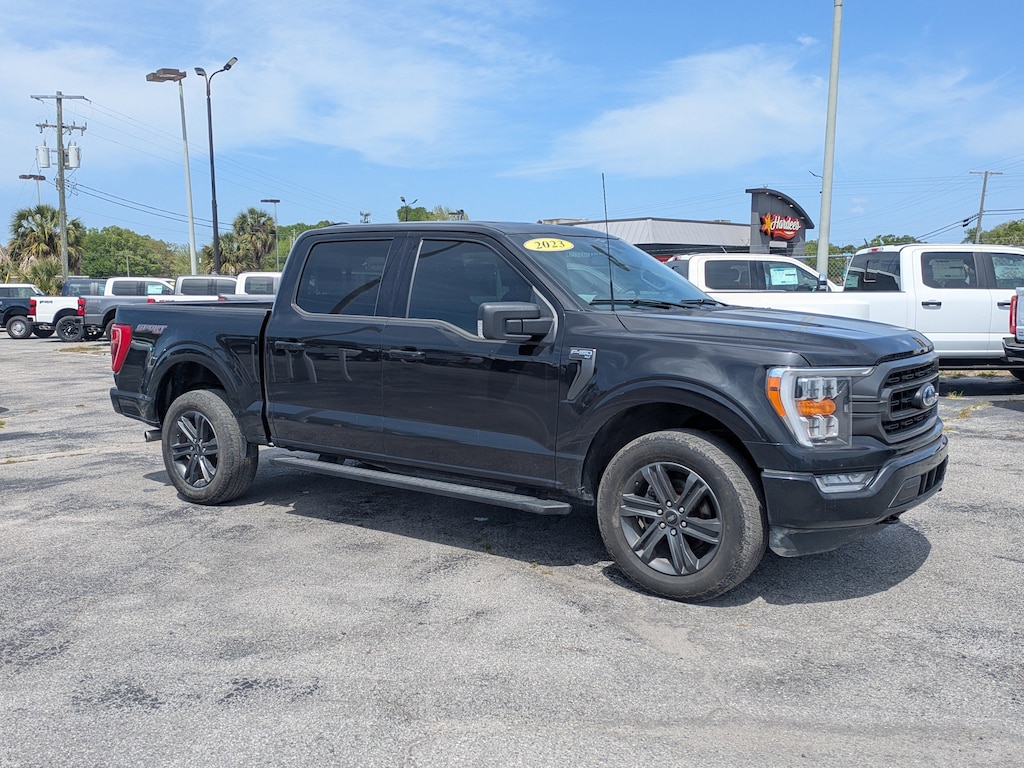 Used 2023 Ford F-150 XLT Truck SuperCrew Cab