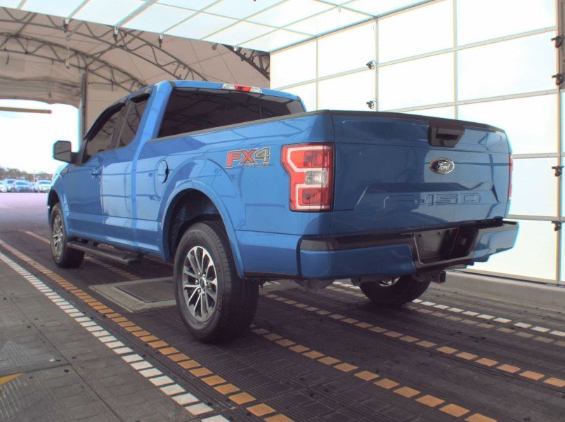 2020 Ford F-150 XLT photo 3