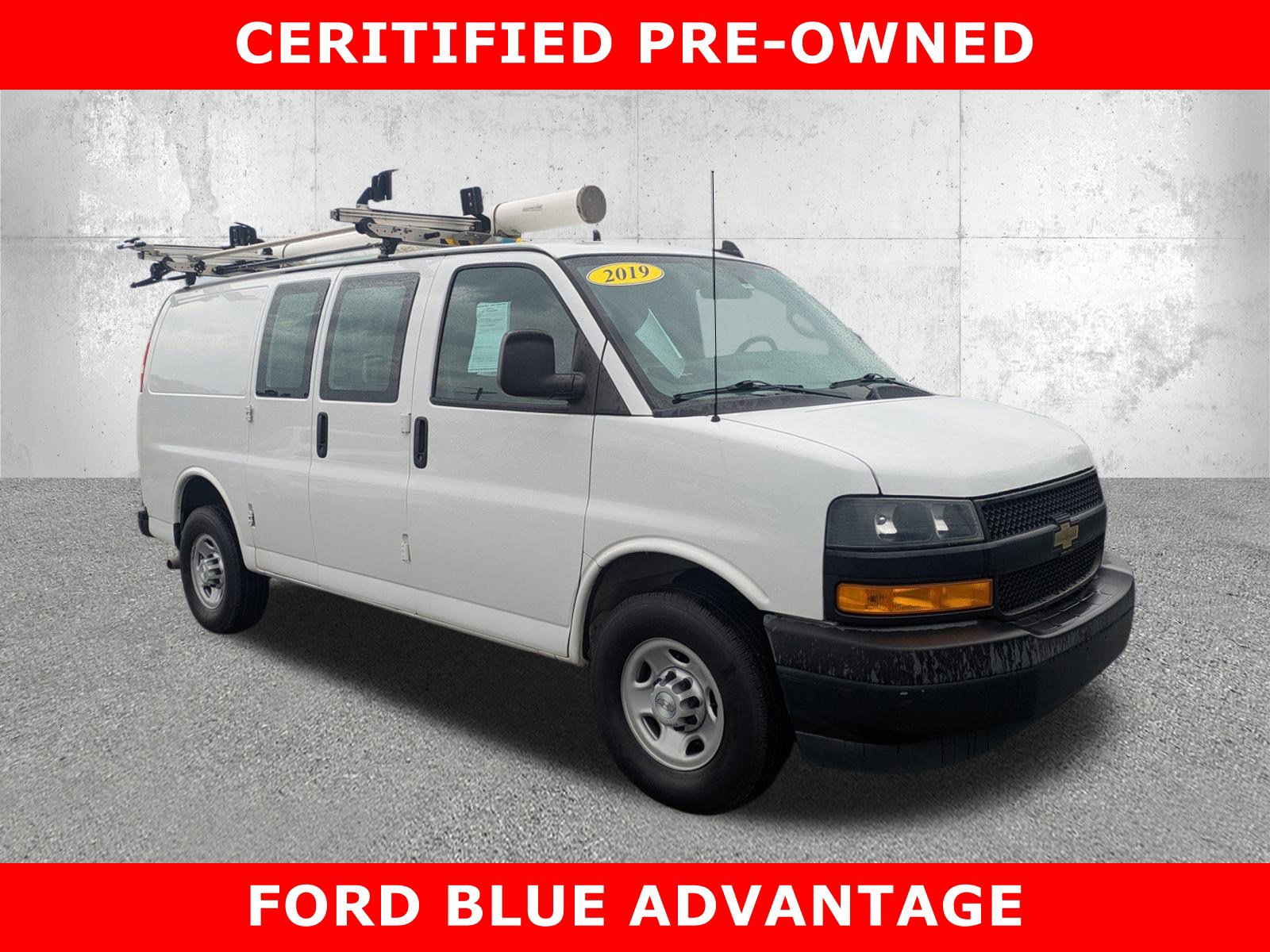 2019 Chevrolet Express Cargo Work Van's photo