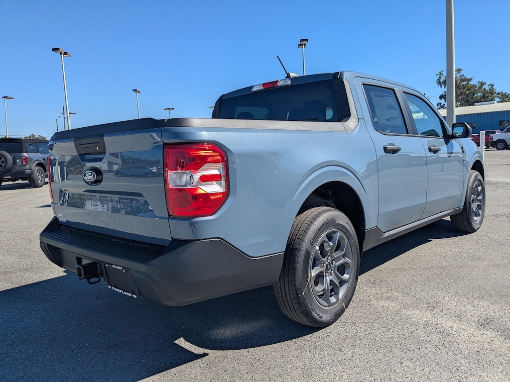 New 2025 Ford Maverick XLT Truck SuperCrew