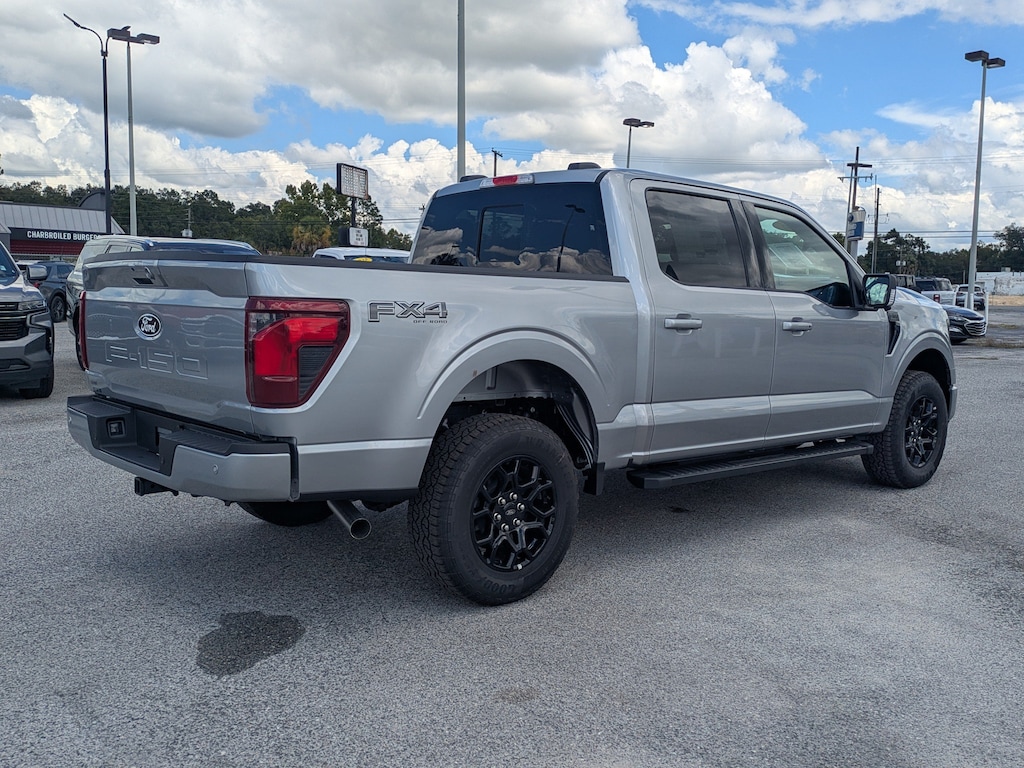 New 2026 Ford F-150 XLT Truck SuperCrew Cab