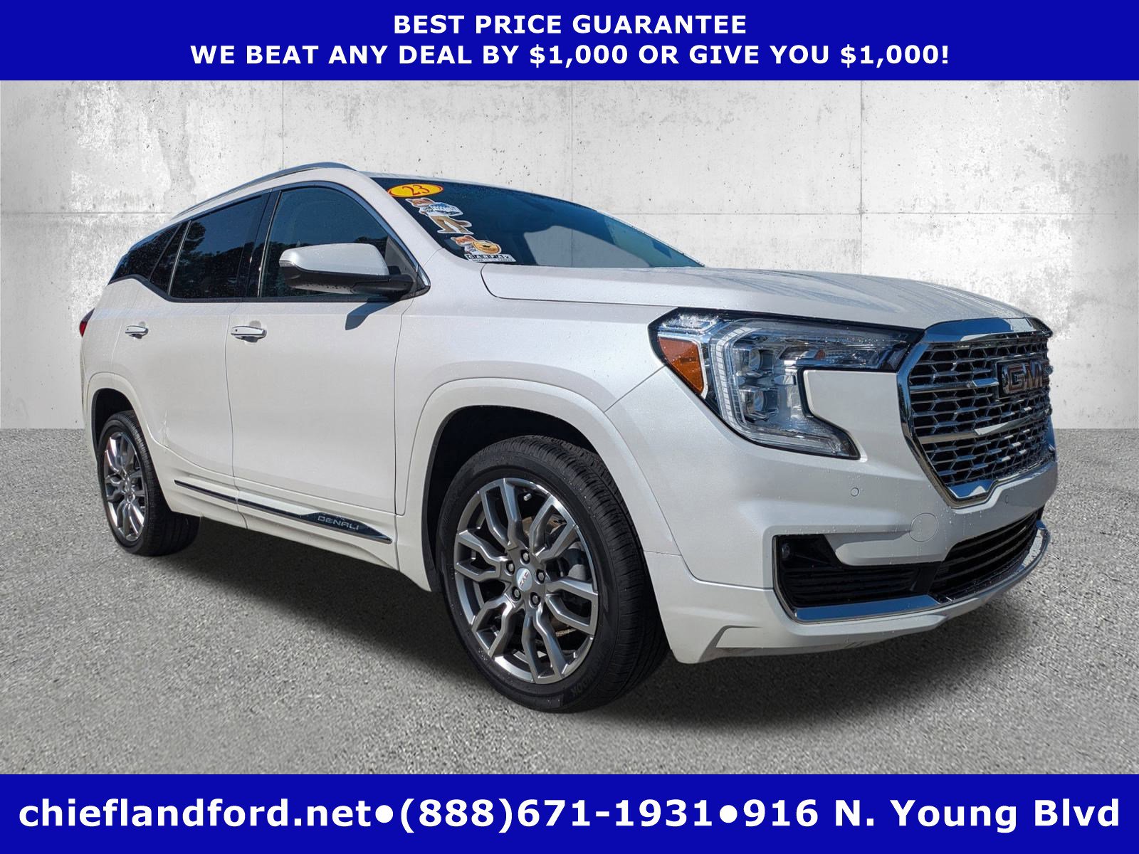 2023 GMC Terrain Denali's photo