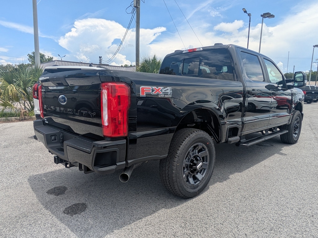 New 2026 Ford Super Duty F-250 SRW XL Truck Crew Cab
