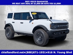 2025 Ford Bronco Badlands SUV