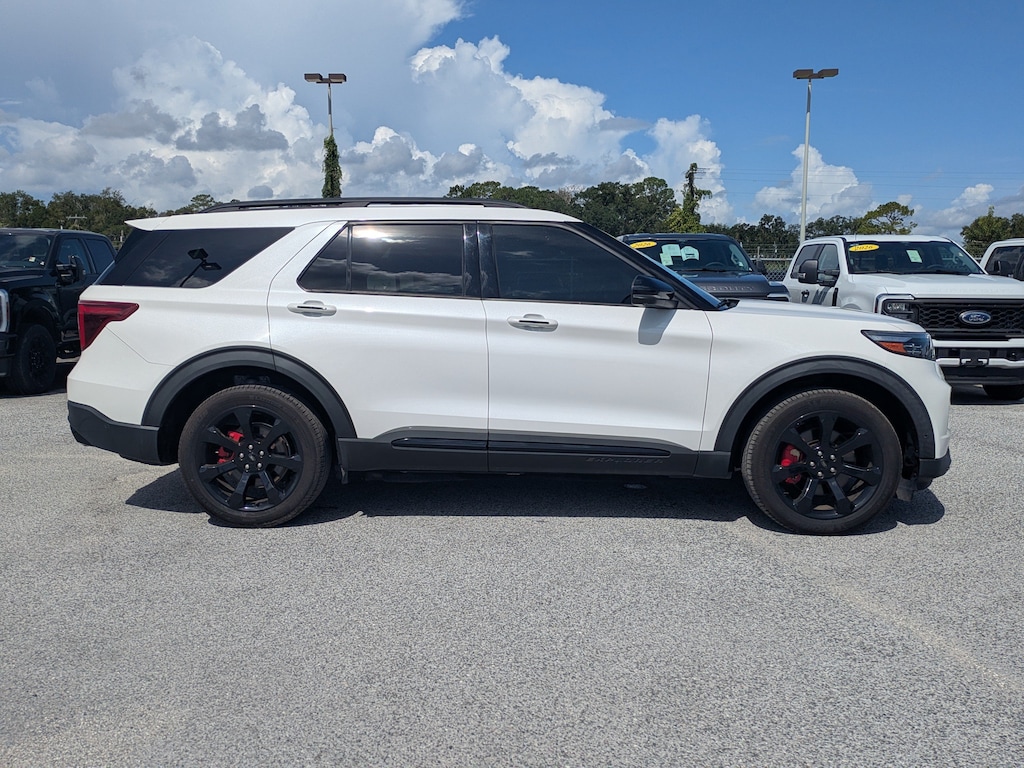 Used 2022 Ford Explorer ST SUV