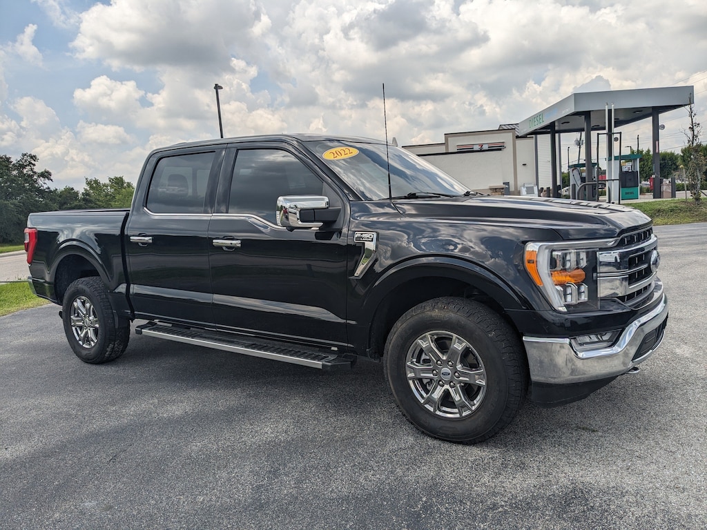 Used 2022 Ford F-150 LARIAT Truck SuperCrew Cab