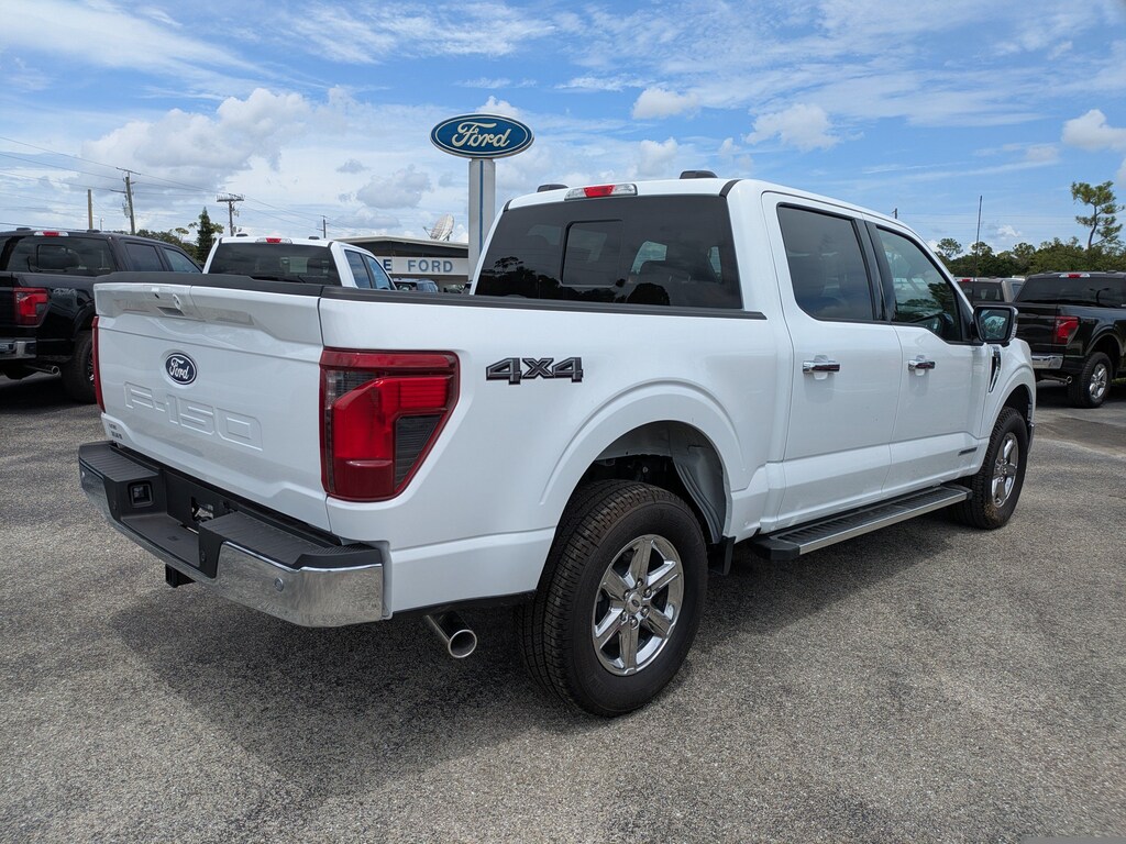 Used 2025 Ford F-150 XLT Truck SuperCrew Cab