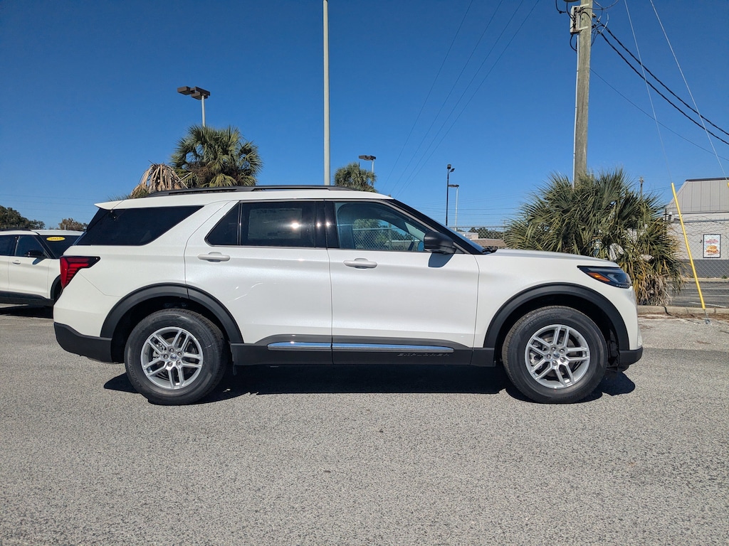New 2025 Ford Explorer Active SUV