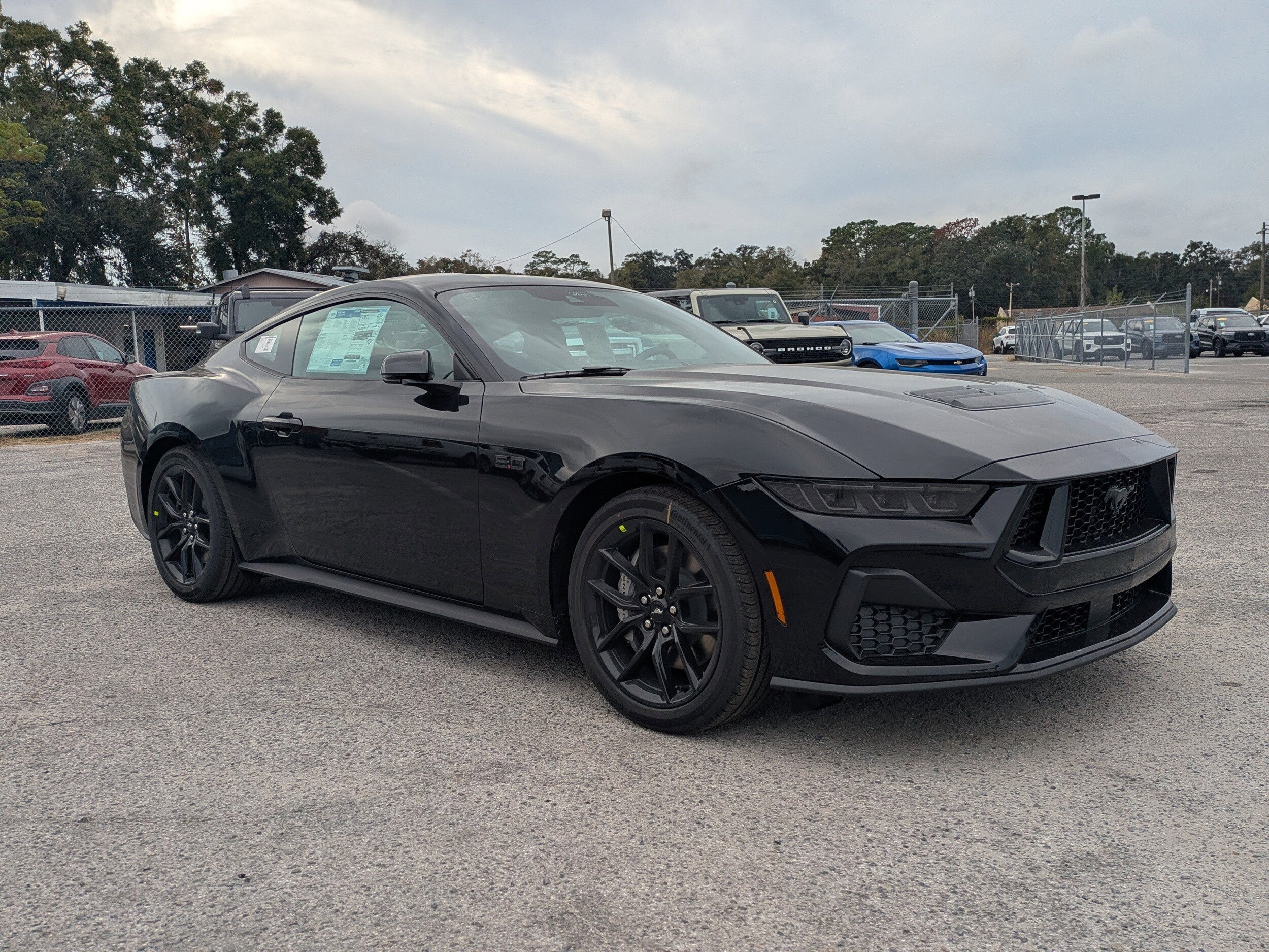 2026 Ford Mustang GT Premium photo 2
