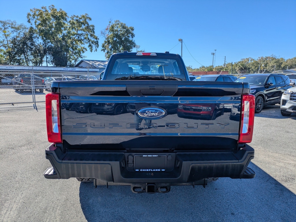 Used 2025 Ford F-250 Truck Crew Cab