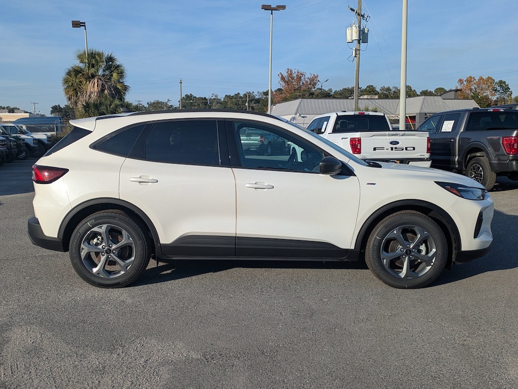 New 2025 Ford Escape ST-Line SUV