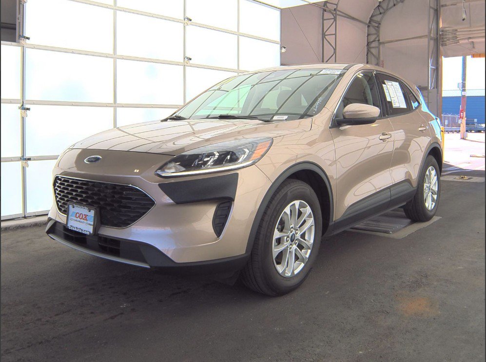 Used 2021 Ford Escape SE with VIN 1FMCU9G63MUA32919 for sale in Chiefland, FL