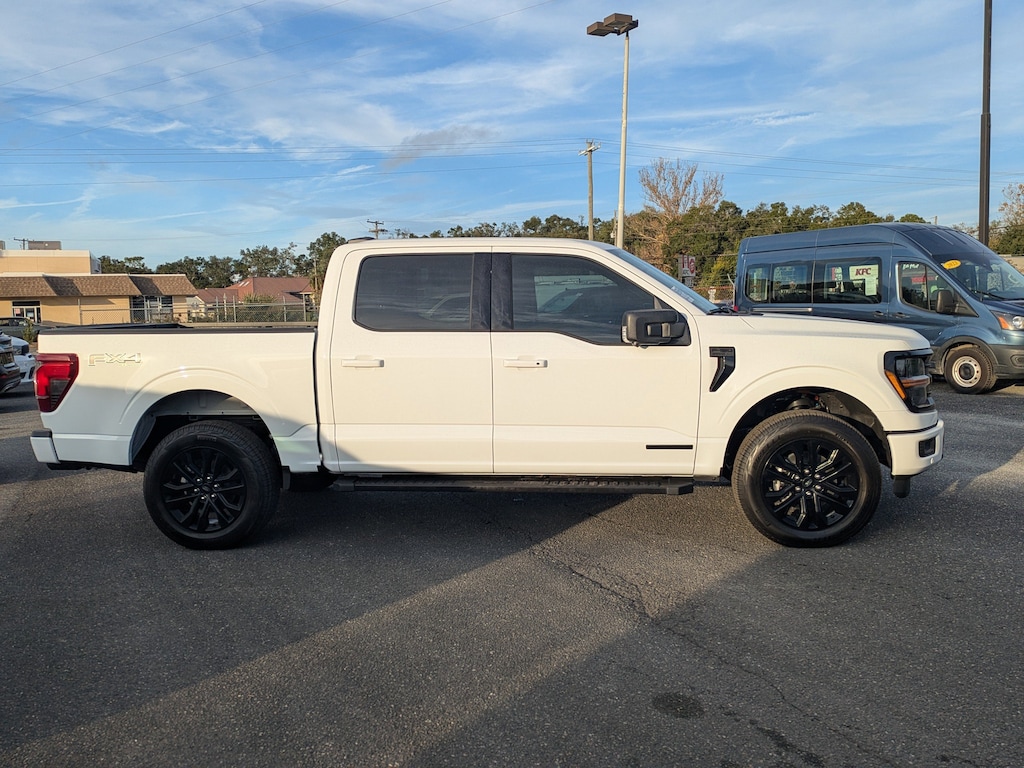 Used 2025 Ford F-150 XLT Truck SuperCrew Cab