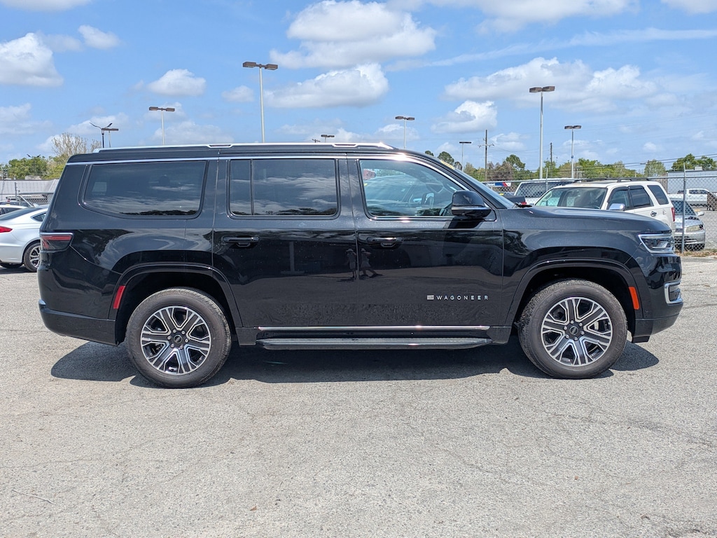Used 2025 Jeep Wagoneer 4WD SUV