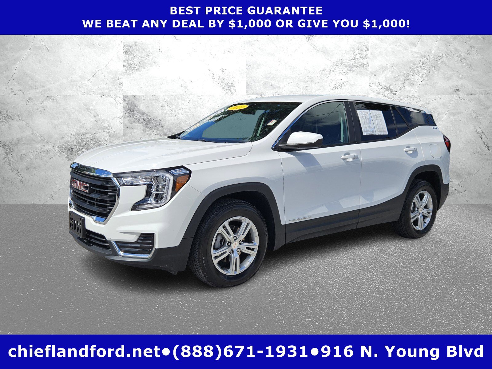 2024 GMC Terrain SLE's photo
