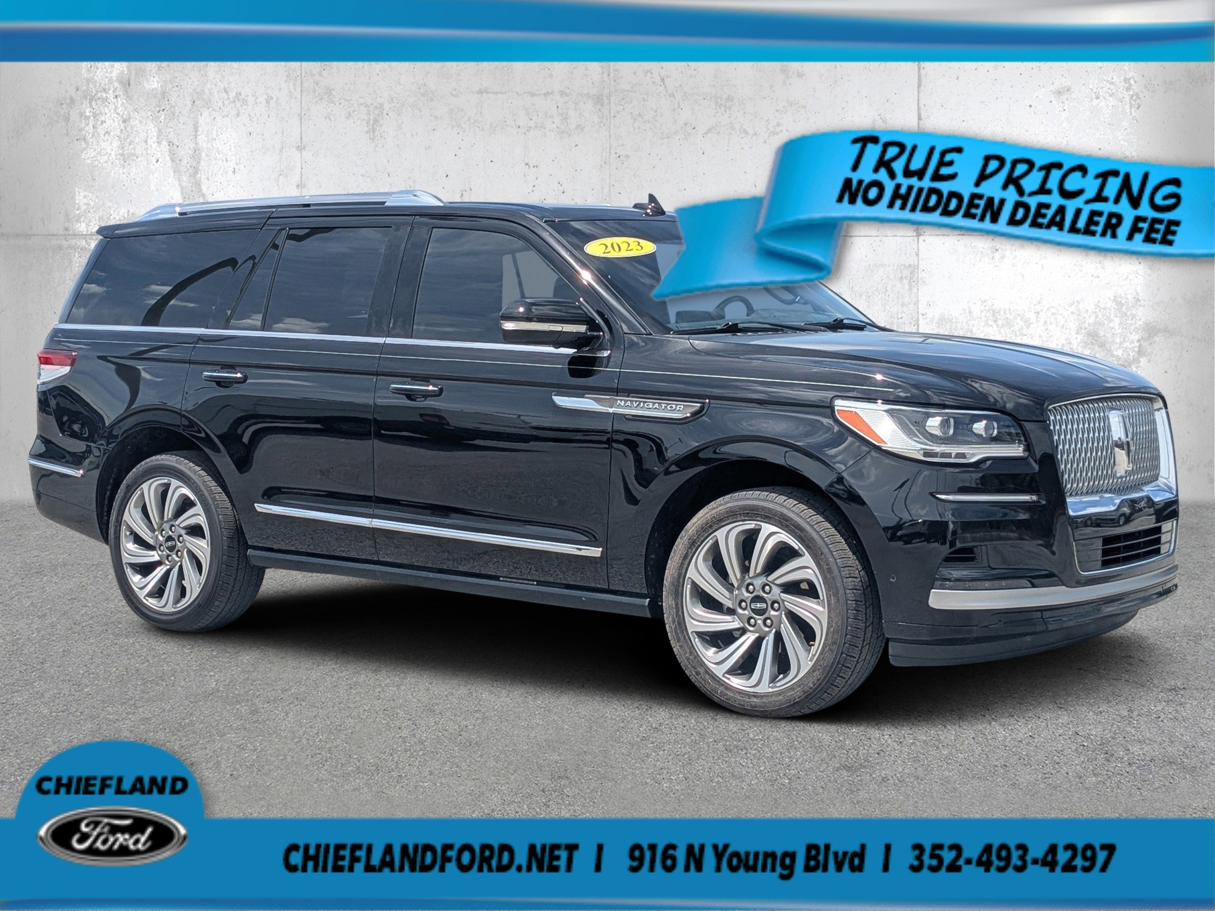 2023 Lincoln Navigator Reserve 4WD's photo