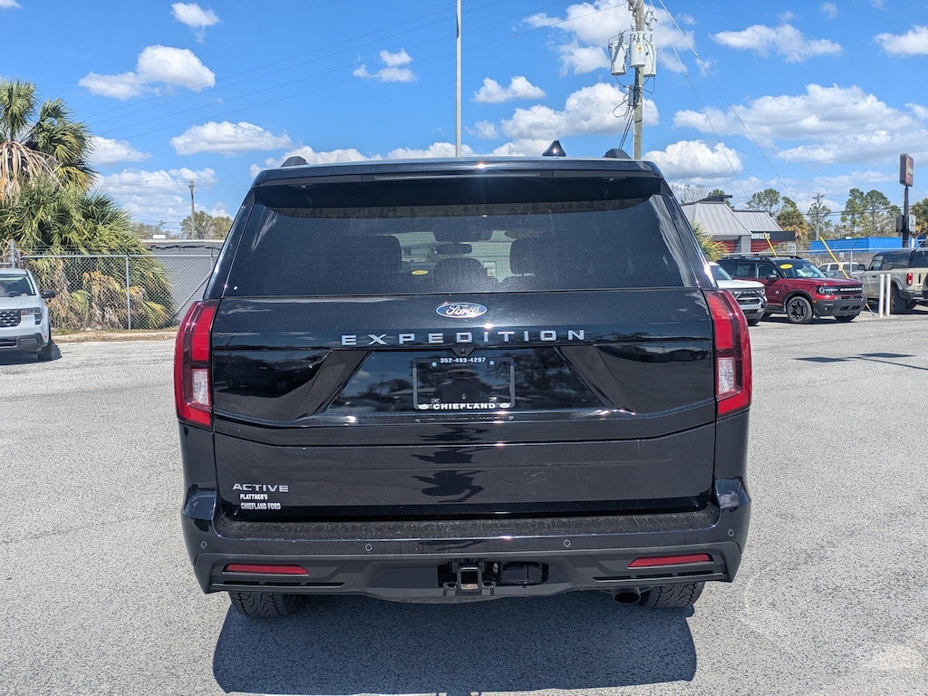 Used 2025 Ford Expedition Active SUV