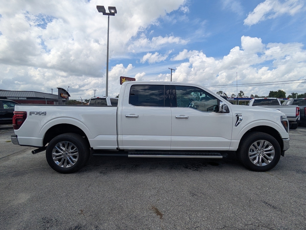 New 2026 Ford F-150 LARIAT Truck SuperCrew Cab