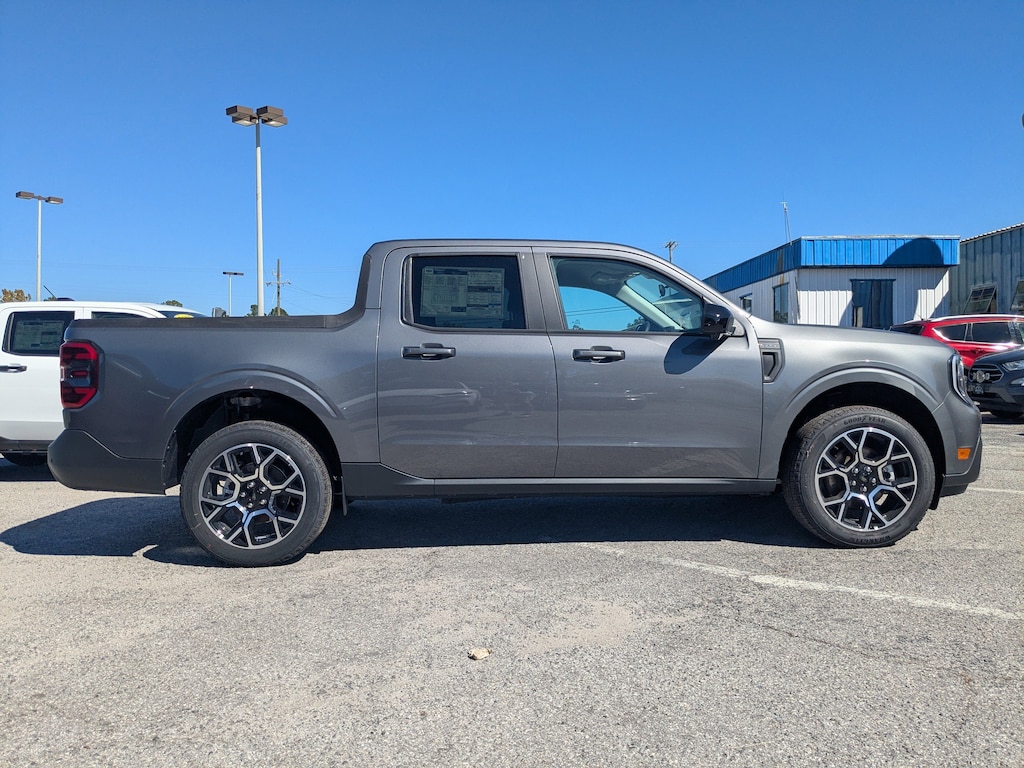 New 2025 Ford Maverick LARIAT Truck SuperCrew