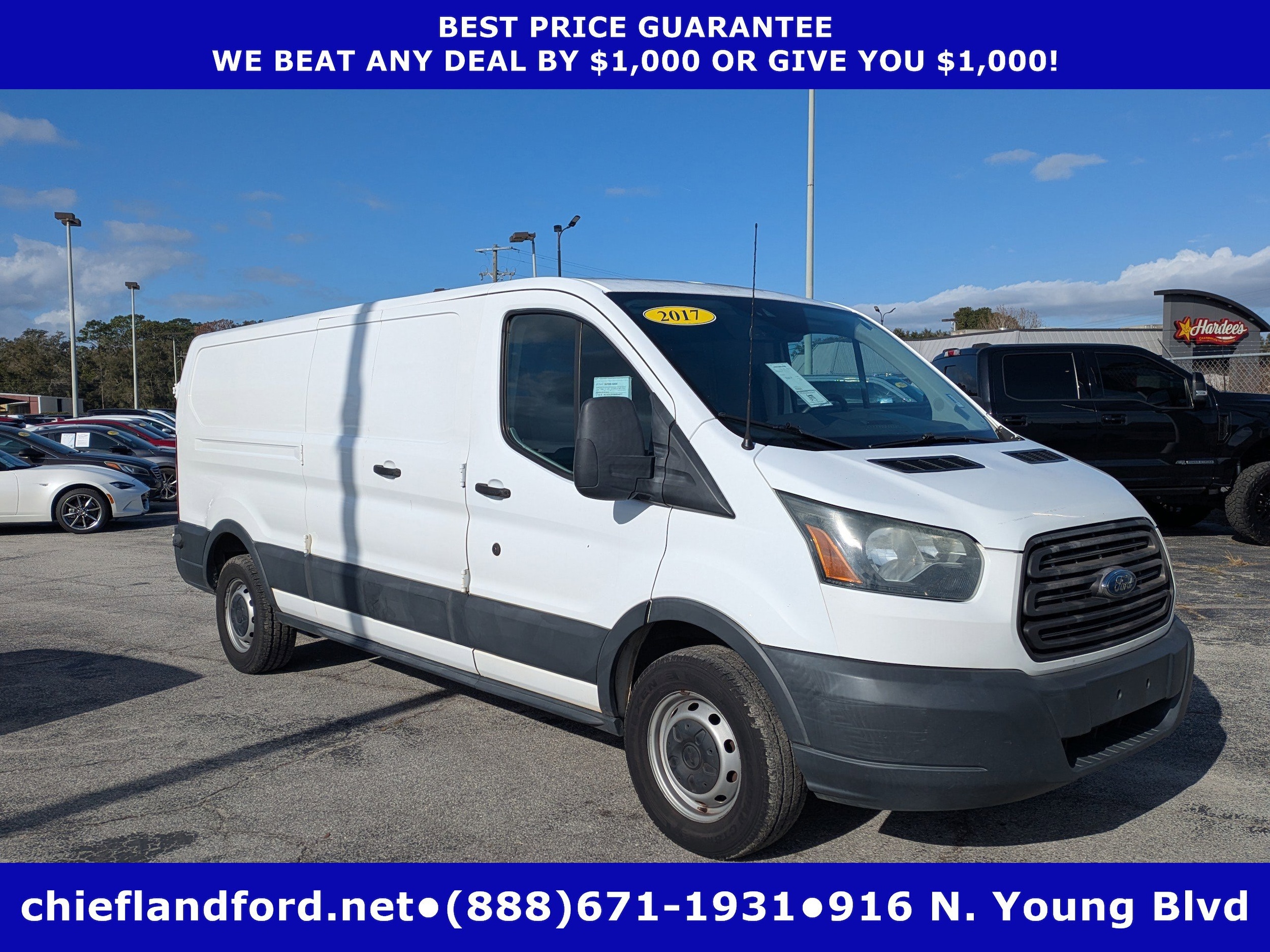 2017 Ford Transit Base's photo