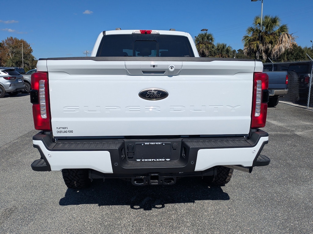 New 2026 Ford Super Duty F-250 SRW LARIAT Truck Crew Cab