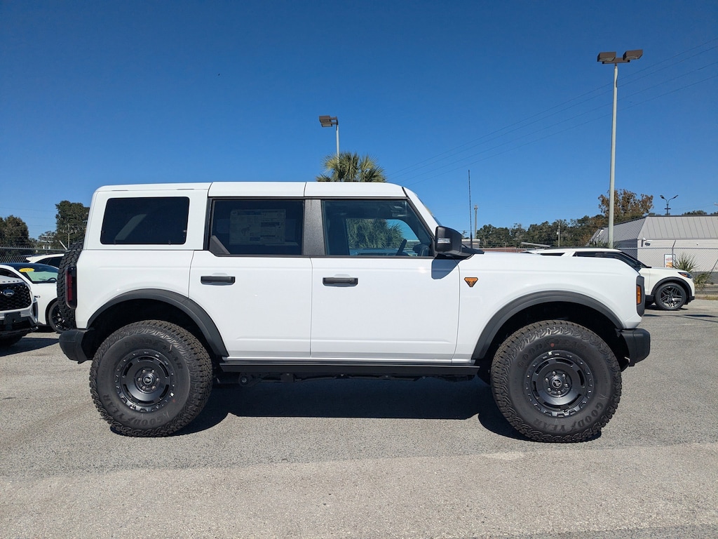 New 2025 Ford Bronco Badlands SUV