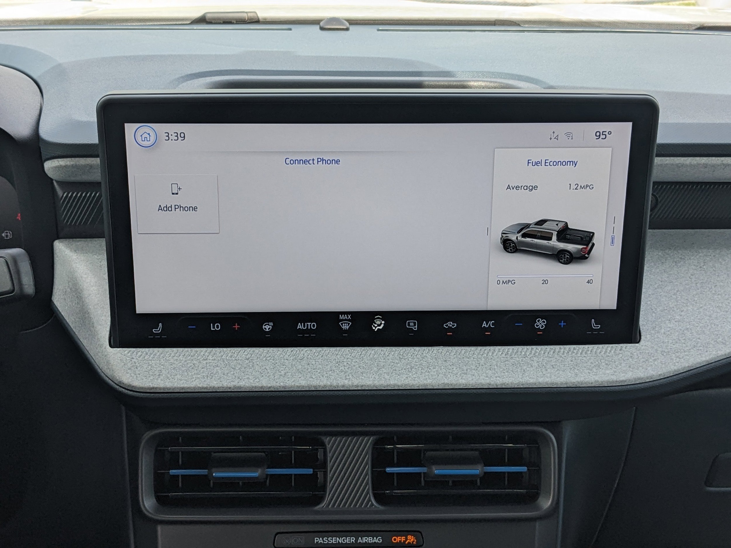 2025 Ford Maverick XLT - Photo 16