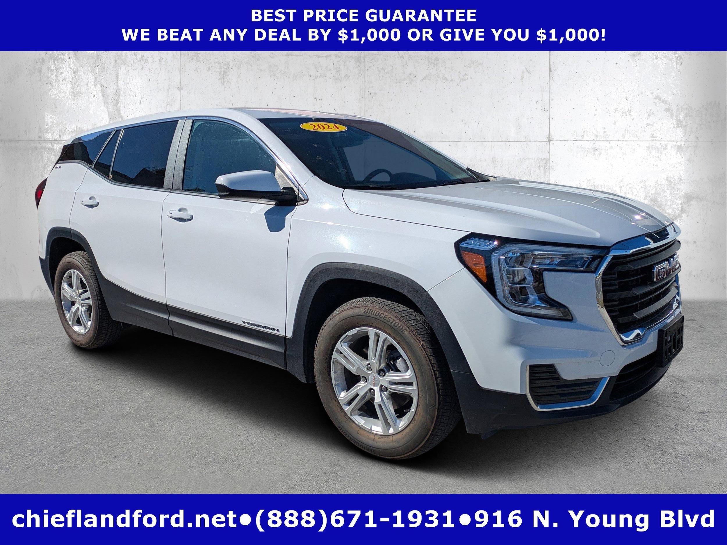 2024 GMC Terrain SLE's photo