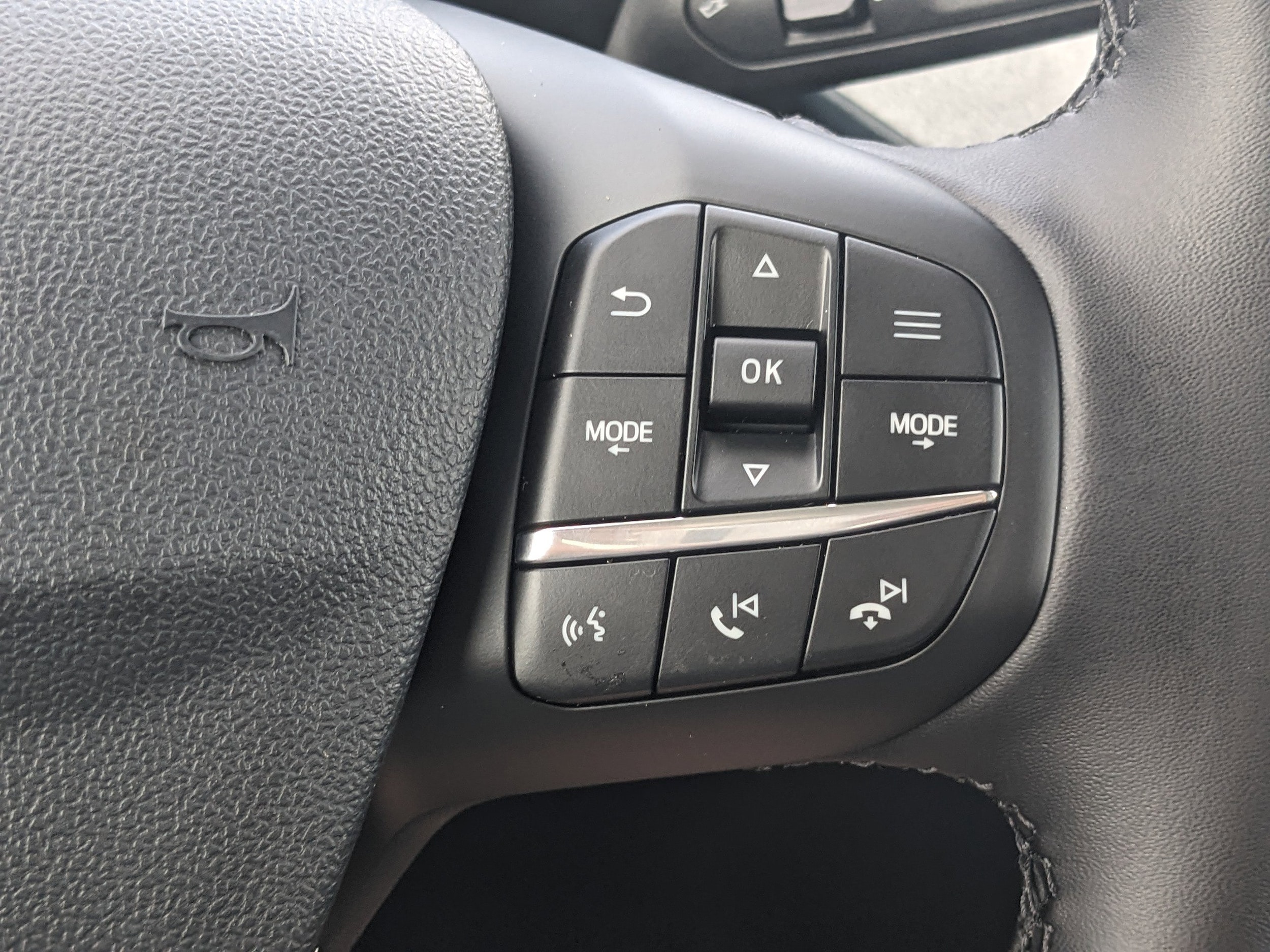 2025 Ford Maverick XLT - Photo 21