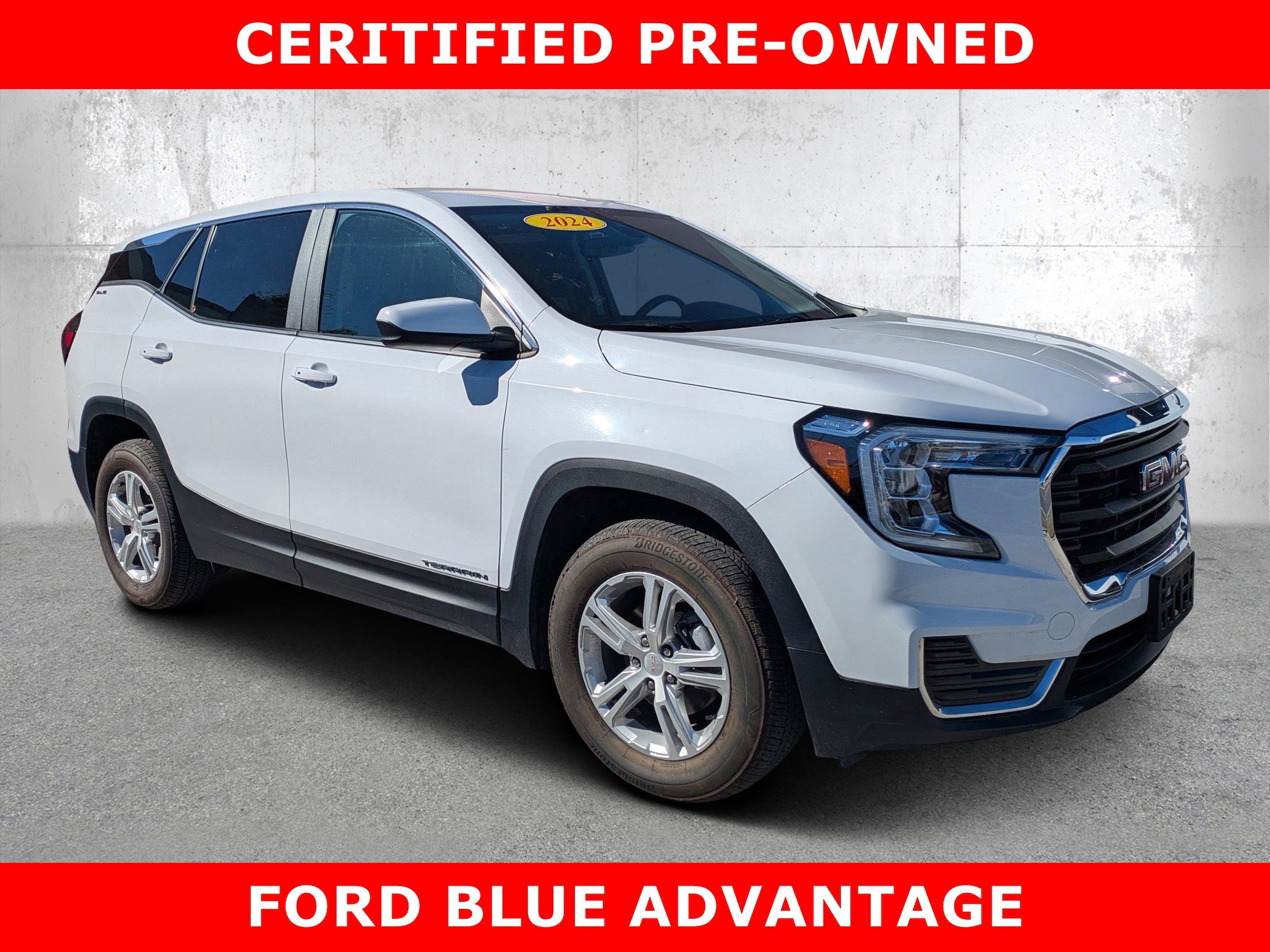 2024 GMC Terrain SLE's photo