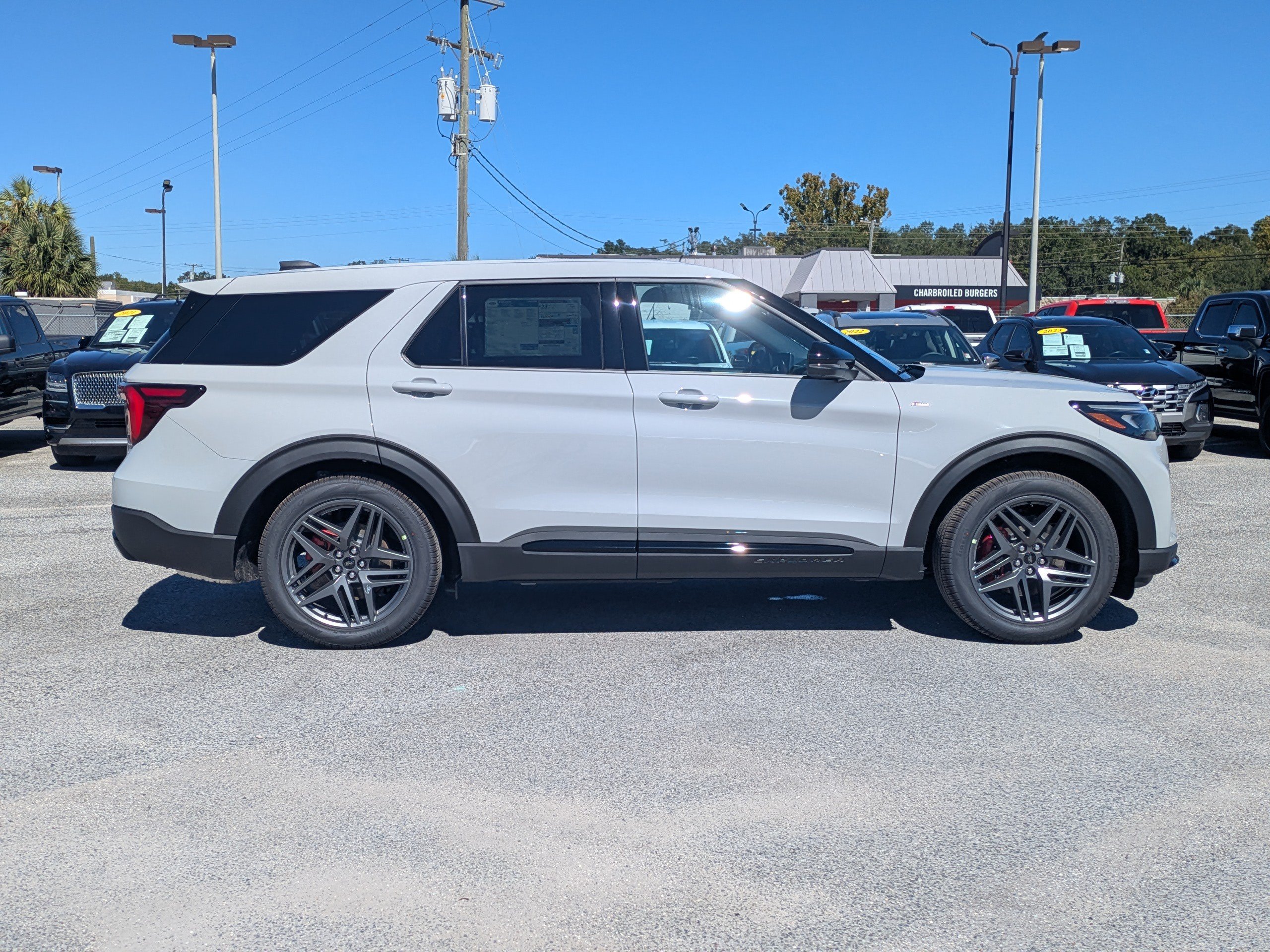 New 2027 Ford Explorer ST-Line SUV