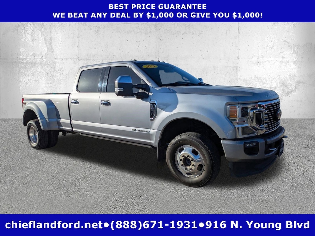 Used 2022 Ford F-350 Platinum Truck Crew Cab