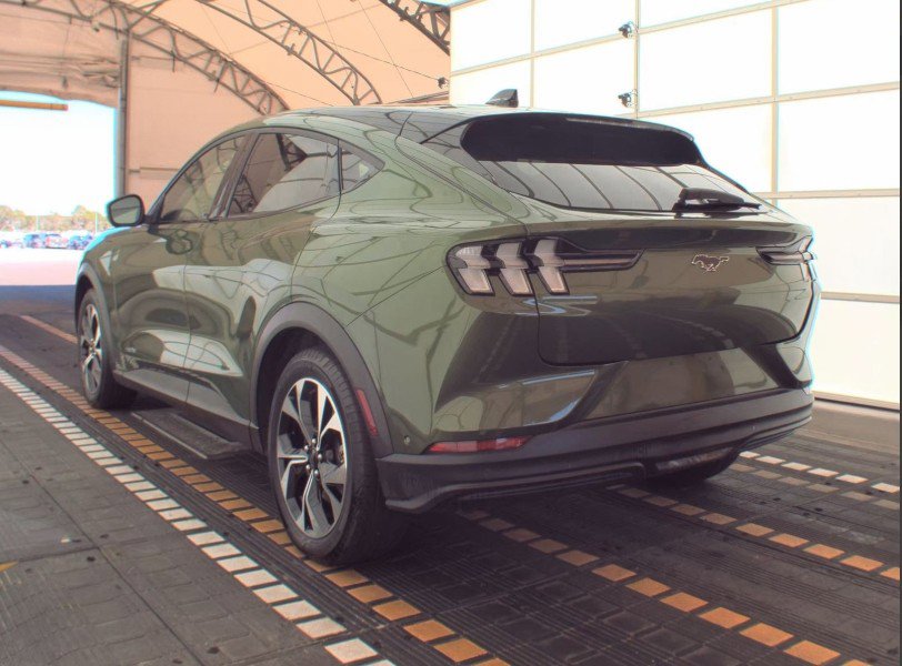 2024 Ford Mustang Mach-E Select photo 3