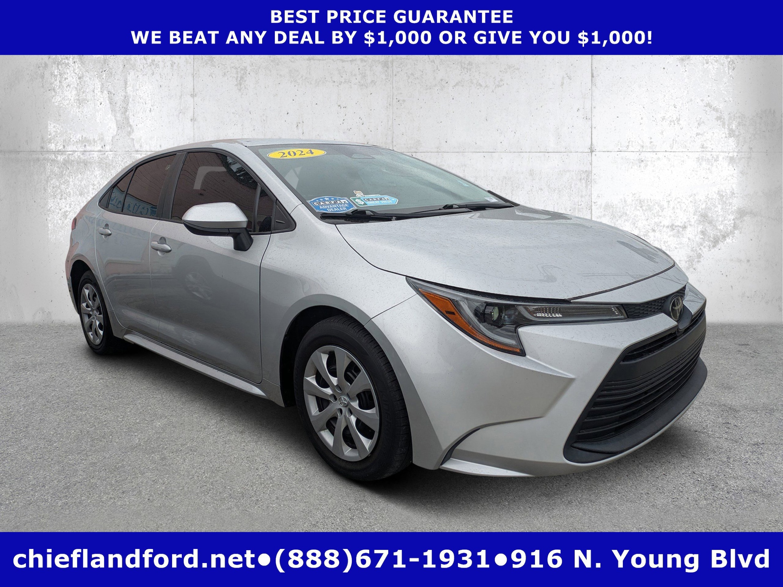 2024 Toyota Corolla LE's photo