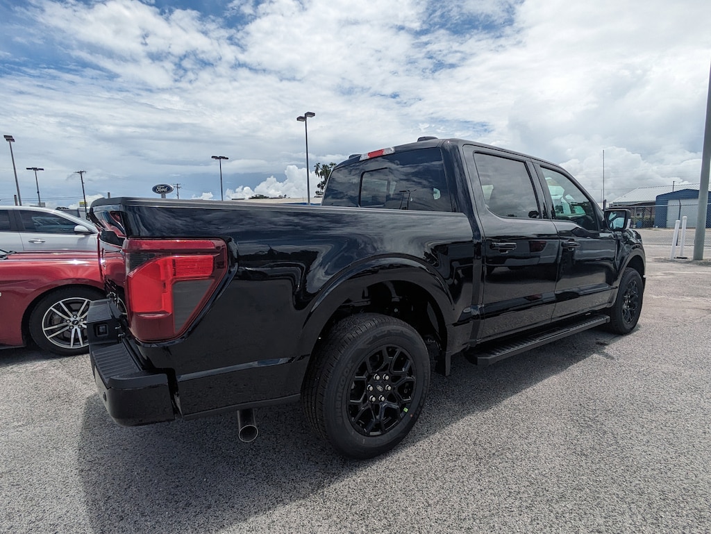 New 2025 Ford F-150 XLT Truck SuperCrew Cab