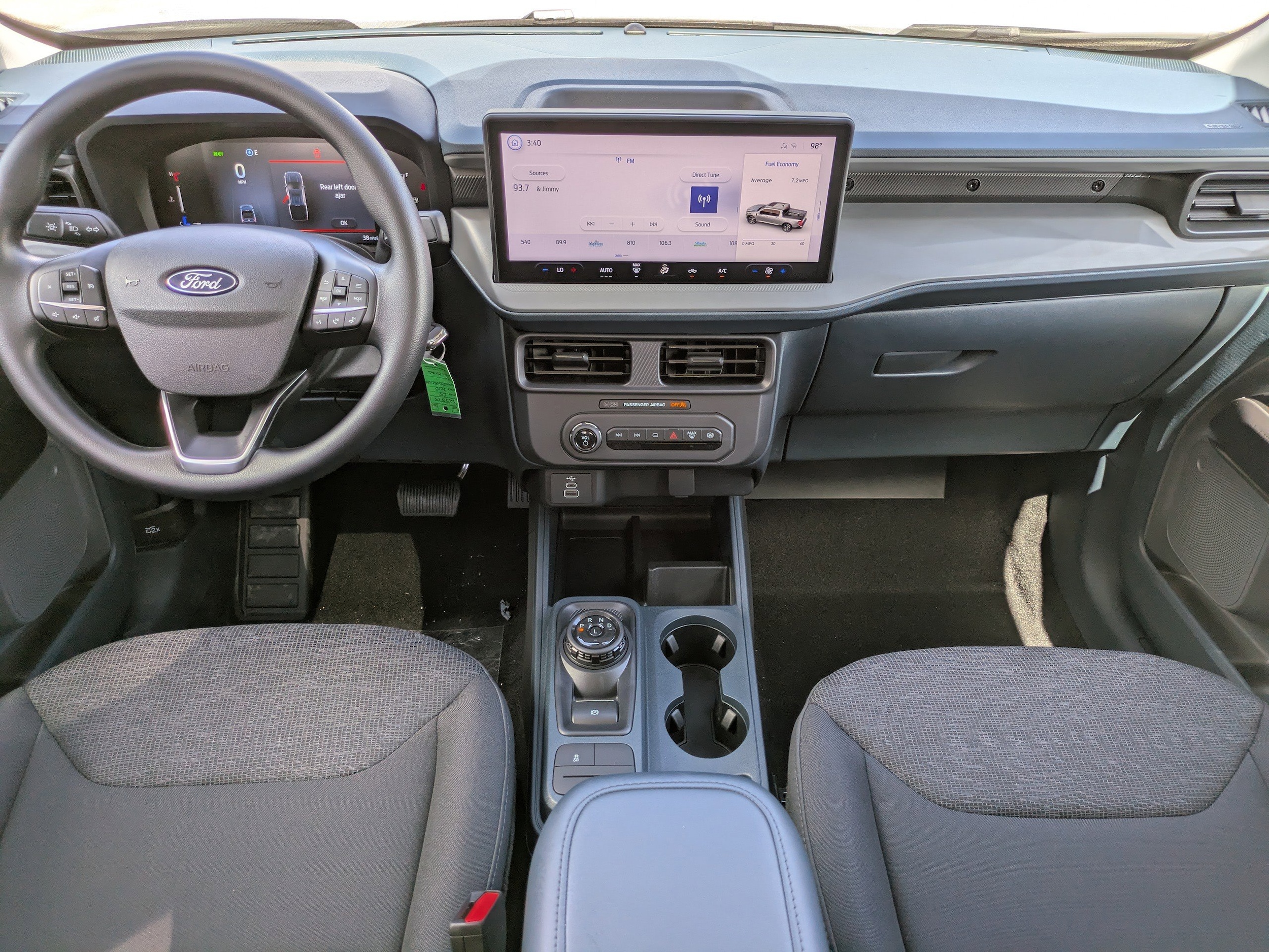 2025 Ford Maverick XL - Photo 13