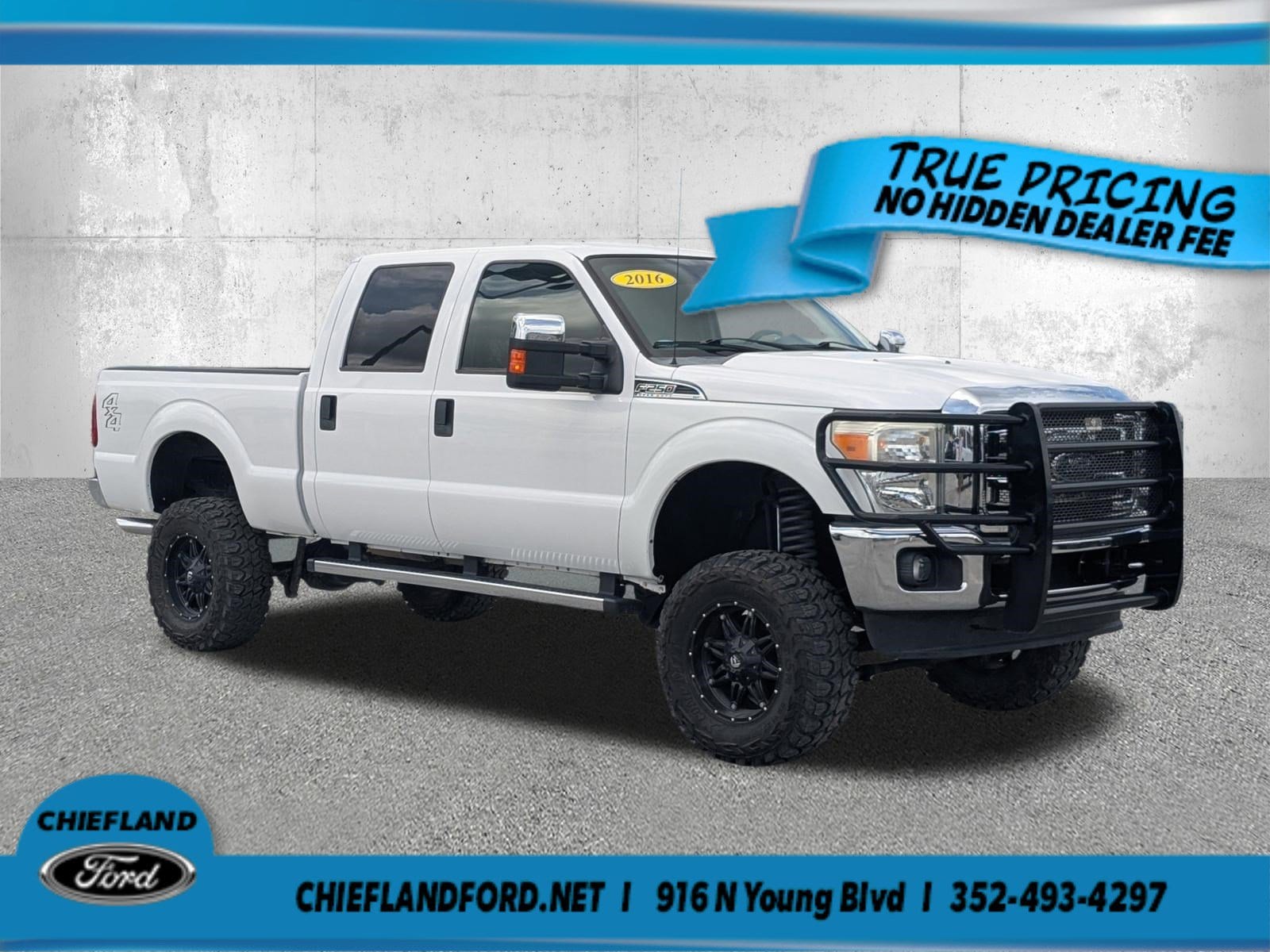 2016 Ford F-250 XLT 4x4 Crew Cab 8' Box's photo