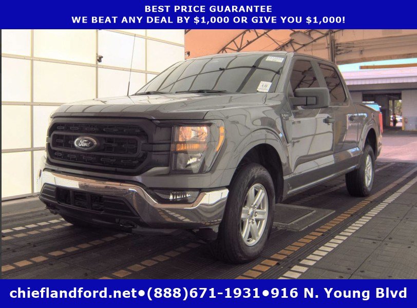 2023 Ford F-150 XL's photo