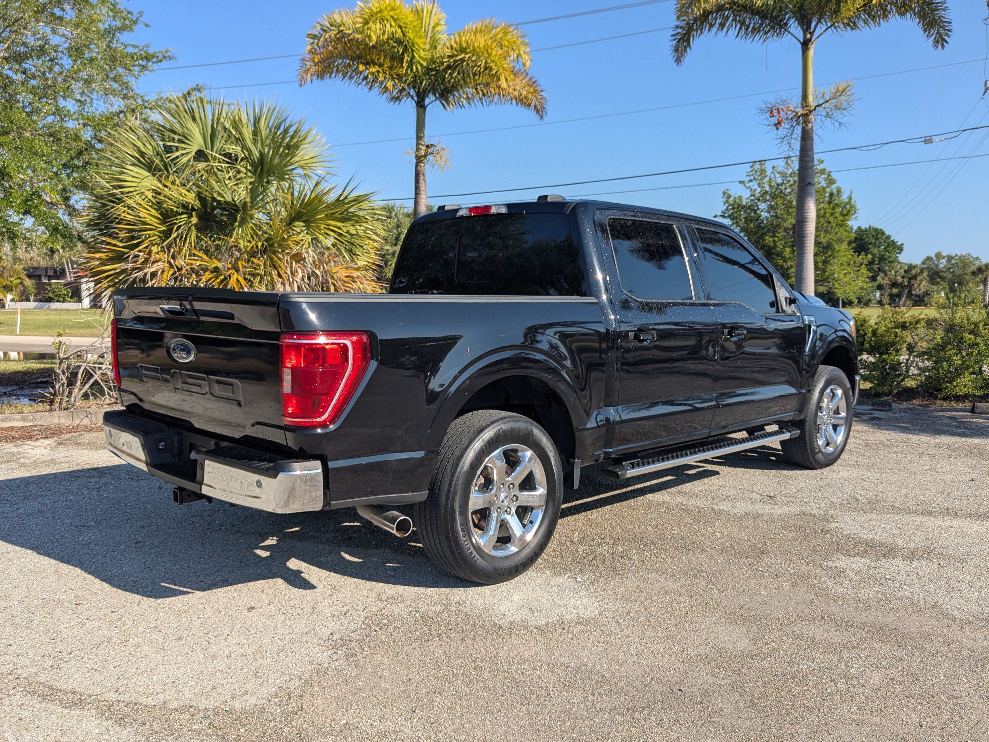 Used 2023 Ford F-150 4x2 SuperCrew Truck SuperCrew Cab