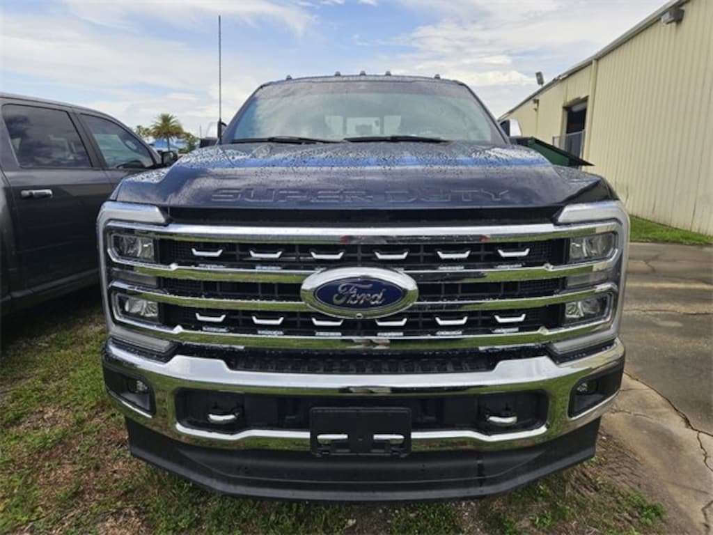 Certified 2024 Ford F-350 LARIAT Truck Super Cab