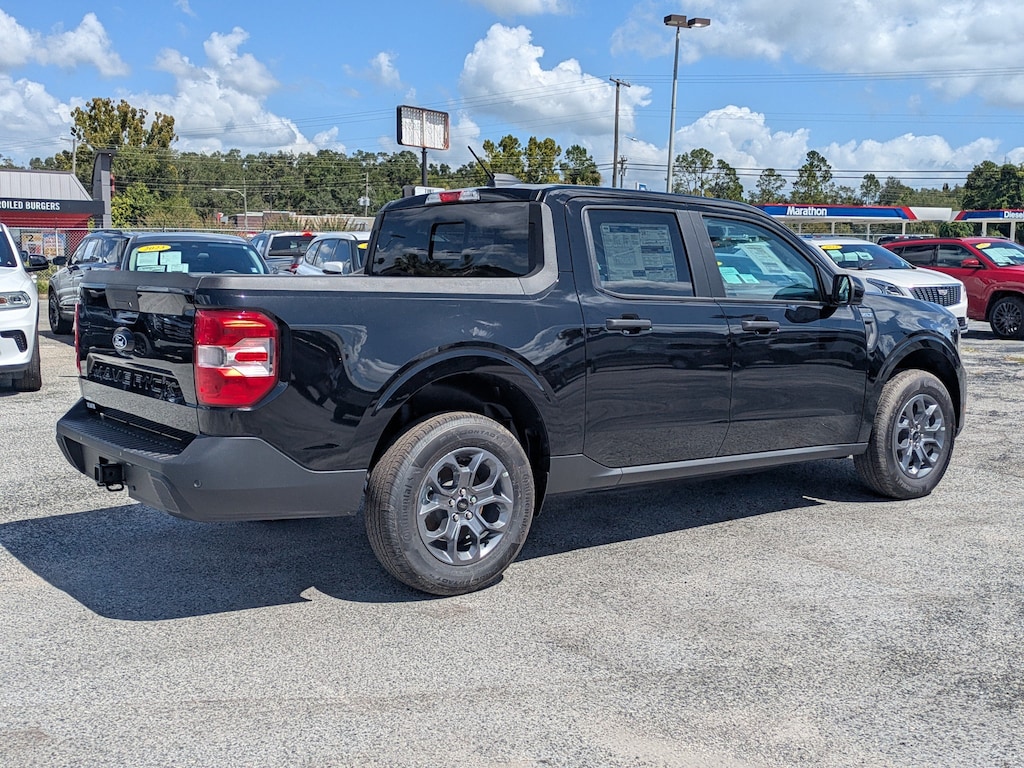 New 2026 Ford Maverick XLT Truck SuperCrew