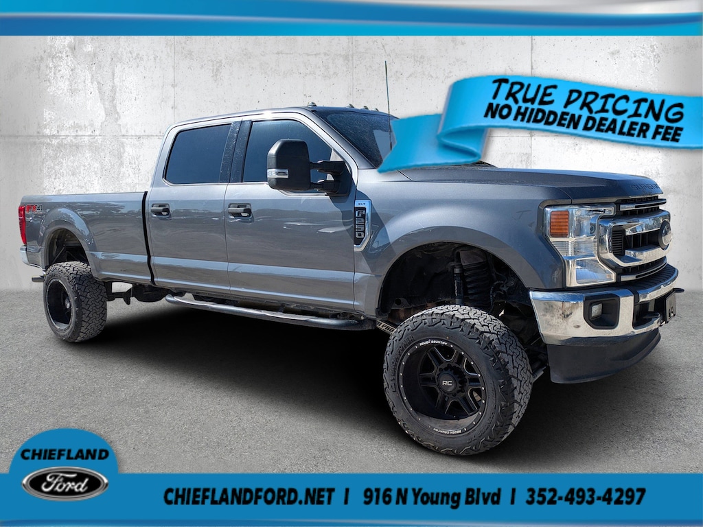 Used 2022 Ford F-250 XLT Truck Crew Cab