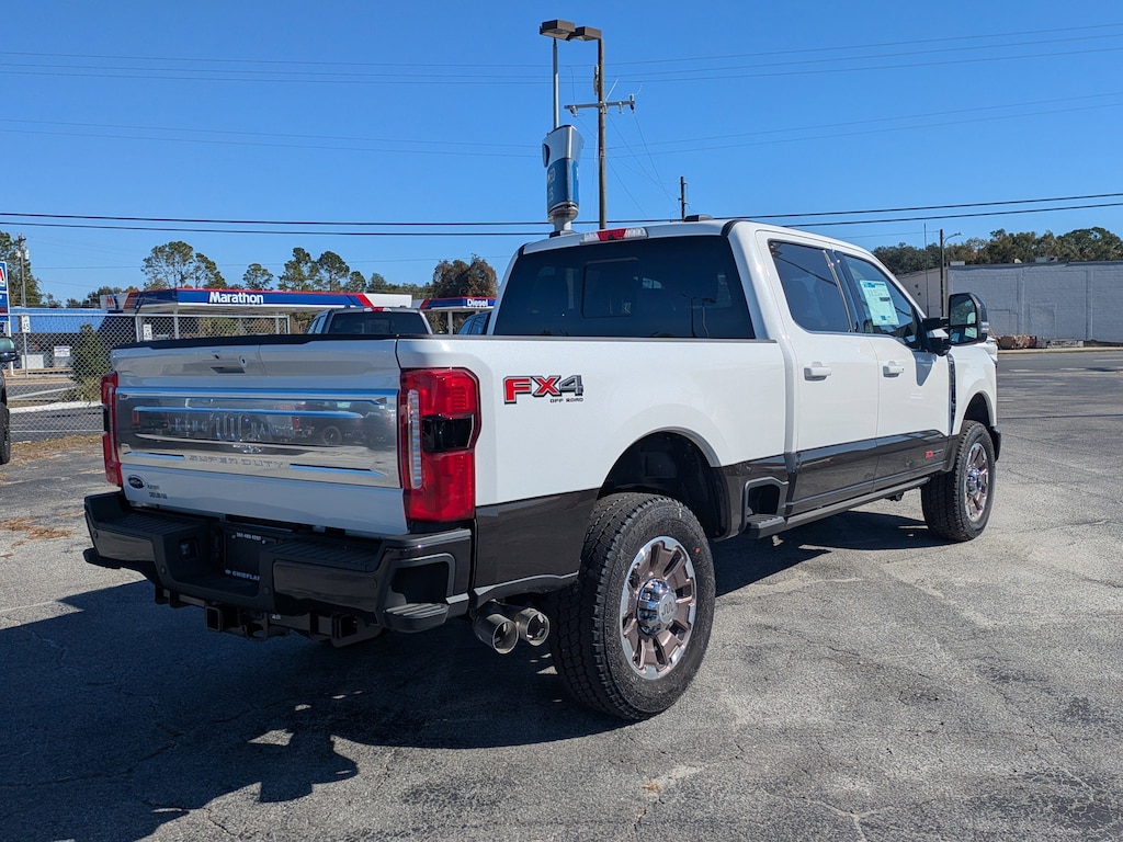 New 2025 Ford Super Duty F-350 SRW King Ranch Truck Crew Cab