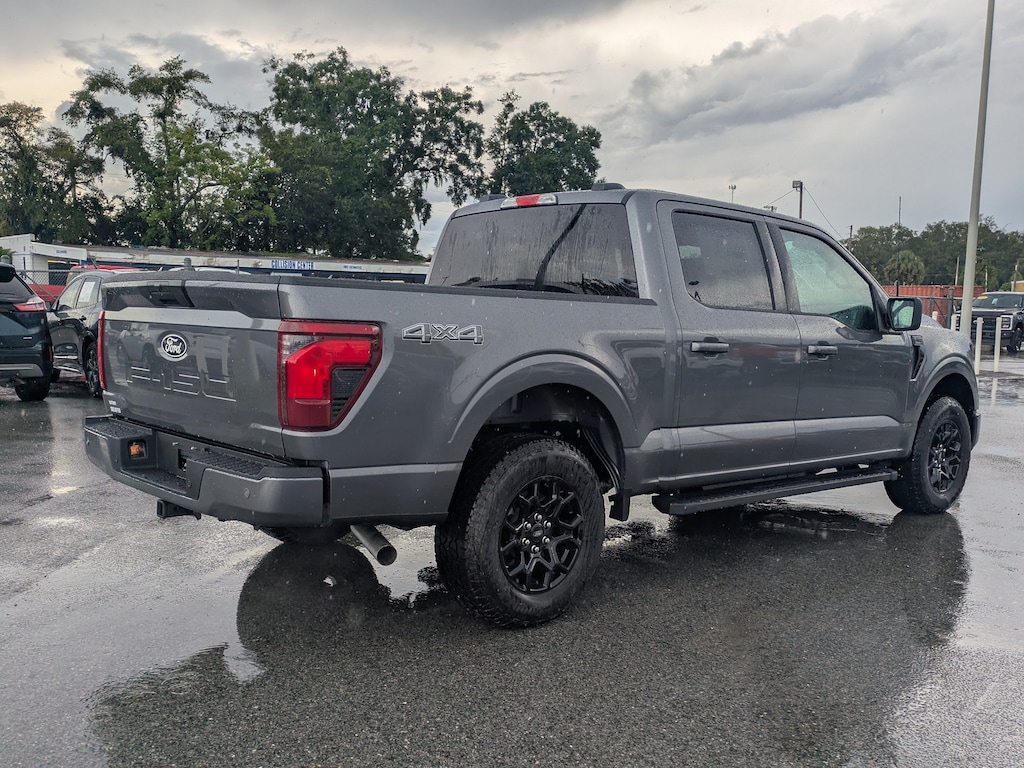New 2026 Ford F-150 XLT Truck SuperCrew Cab